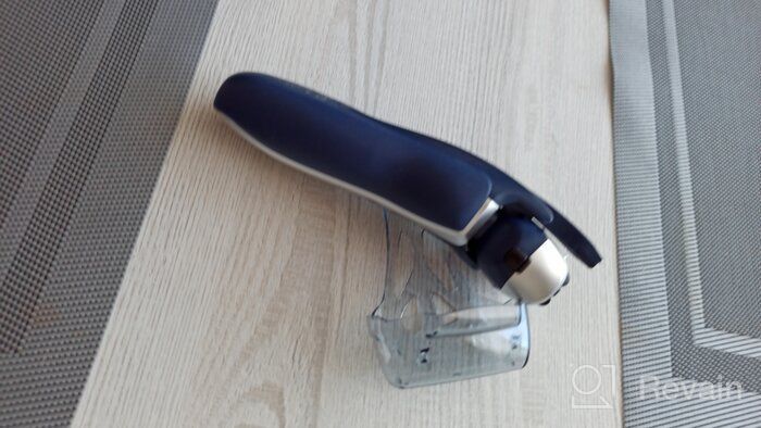 img 2 attached to Panasonic ES-RT37 electric shaver, blue/silver review by Nguyn Hong Qun (Qun ᠌