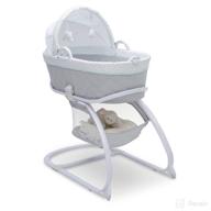 👶 delta children deluxe 2-in-1 moses bedside bassinet portable crib, merida - a convenient and stylish baby sleep solution логотип