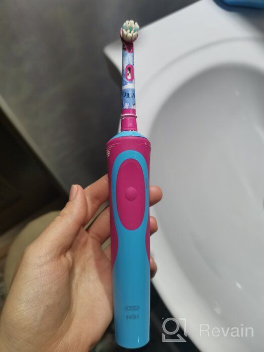 img 2 attached to Oral-B Vitality Kids Frozen D100.413.2K review by Som Sak ᠌