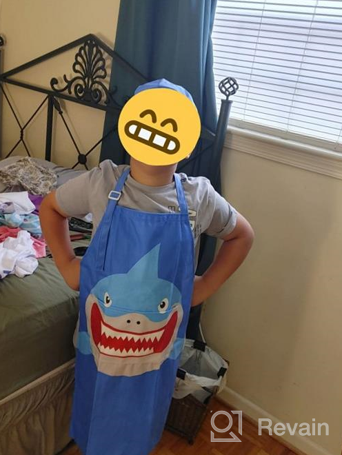 img 1 attached to Kids Apron Chef Hat Set For Girls Boys, Adjustable Cooking Kitchen Apron With Pockets - MHJY review by Jen Smith