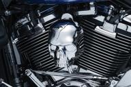 kuryakyn 5730 chrome motorcycle accent логотип