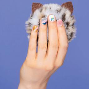 img 1 attached to Создайте очаровательные ногти в виде животных с набором Klutz Velvet Activity Kit!