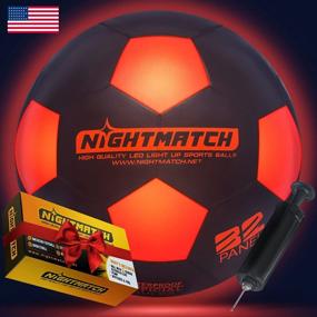 img 4 attached to Забей большой гол в темноте с ночным светодиодным футбольным мячом NIGHTMATCH - официальный размер 5 с дополнительными батарейками и насосом.