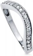 pave set cubic zirconia cz half eternity обручальное кольцо для женщин из стерлингового серебра с родиевым покрытием, изогнутый дизайн, размеры 4-10 - berricle логотип