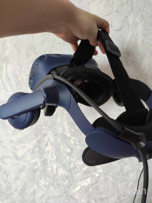 img 1 attached to System VR HTC Vive Pro Starter Kit, 2880x1600, 90Hz, blue review by DoanQuynh Chi ᠌