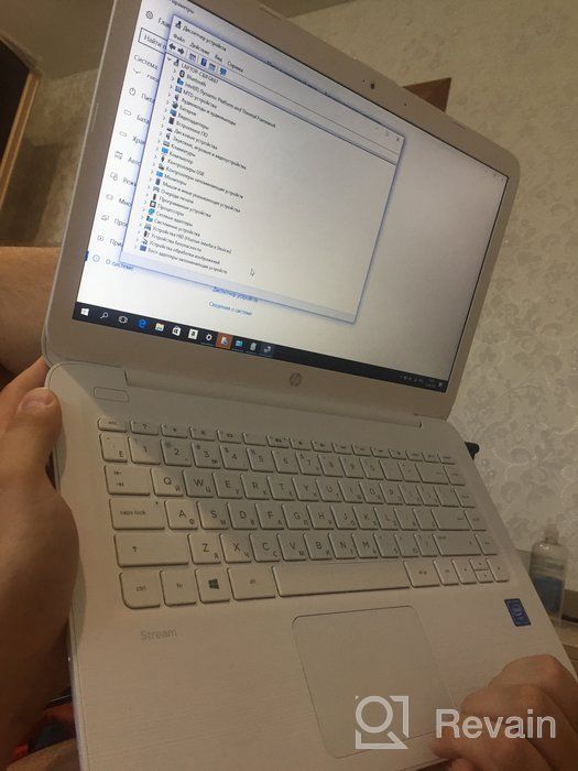 img 1 attached to HP Stream 14 Inch Laptop (2018 New): Intel Celeron, 4GB RAM, 32GB Storage, Windows 10, Office 365 Included review by DaHee Cheon ᠌
