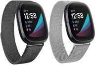 📿 sinpy 2-пакет металлического ремешка для fitbit versa 3, магнитная застежка, стальная петля, замена браслета - черный/серебристый логотип