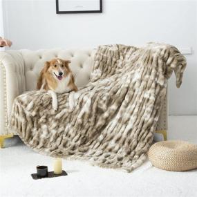 img 4 attached to 🛋️ Luxurious Gemarwel Faux Fur Soft Blanket - Cozy and Warm Throw Blanket for Couch (50x60, Ruched Beige)