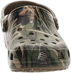 img 3 attached to 👟 Crocs Classic Realtree Khaki Womens: Stylish Comfort for Outdoor Enthusiasts