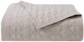 img 3 attached to 🛏️ BOURINA Embroidered Quilt Coverlet Set Bedspread 3-Piece Microfiber Lightweight Quilt Set, Queen Size 90" x 92", Beige