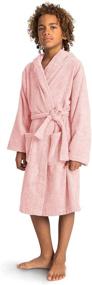 img 2 attached to 👧 Детский халат SIORO с капюшоном из хлопкового махры: уютная и теплая одежда для сна зимой - готический светло-розовый, возраст 8-10 лет.