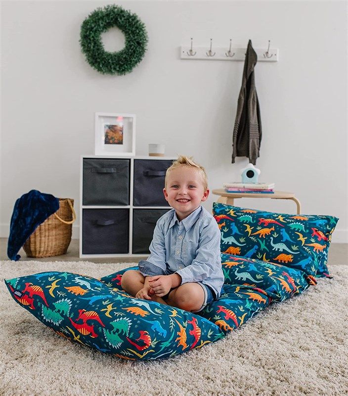 wildkin measures travel friendly sleepovers dinosaurs 로고