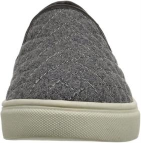 img 3 attached to Сникерсы Steve Madden Jecntrcq Slip-On: идеальная обувь для маленьких и больших детей-типографов.