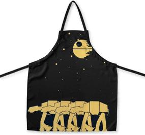 img 4 attached to 🌟 Оригинальный кухонный фартук Star Wars, демонстрирующий Звезду Смерти и шагающих AT-AT, идеальный аксессуар и предмет декора для кухни.