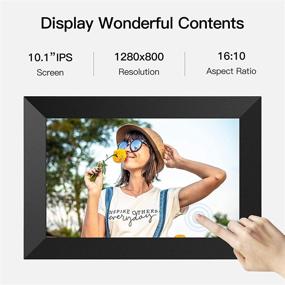 img 1 attached to 📸 Фоторамка SKYRHYME с WiFi-соединением 10.1 дюйма с сенсорным экраном IPS, 16 Гб памяти, бесплатной функцией совместного использования фото/видео через приложение, автоматическим поворотом