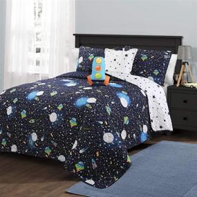 img 4 attached to 🚀 Lush Decor Navy Universe Quilt: Explore the Extraterrestrial with Outer Space Stars, Galaxy, and Rocket Reversible Bedding Set for Kids-Twin