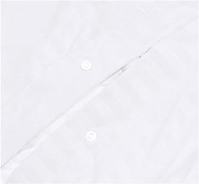 img 2 attached to 🛏️ Набор Amazon Basics с ярким белым полосатым микроволоконным декоративным чехлом на одеяло - полный или королевский размер: Превосходное качество и стиль