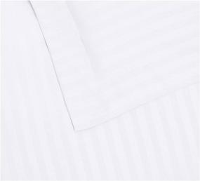 img 1 attached to 🛏️ Набор Amazon Basics с ярким белым полосатым микроволоконным декоративным чехлом на одеяло - полный или королевский размер: Превосходное качество и стиль