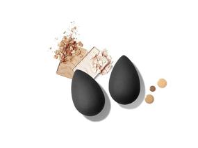 img 2 attached to beautyblender micro.mini pro: Ultimate Mini Makeup Blending Sponges for Expert Contouring, Highlighting, and Concealing | Vegan, Cruelty Free | Made in USA