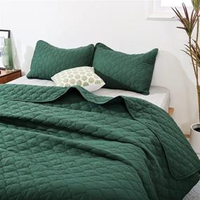 img 3 attached to 🛏️ Smoofy Emerald Green Quilt Set - Queen Size, 3-Piece Moroccan Pattern Lightweight Coverlet Bedspread - Ultrasonic Embossing Matelasse - All Season Use (Includes 1 Coverlet and 2 Pillowcases)