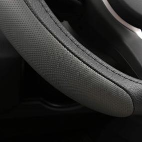 img 1 attached to 🐾 Чехол для автомобильного руля с антипролезающим покрытием Черная Пантера - 15 дюймов, универсальный размер, серый, с улучшенным 3-секционным дизайном