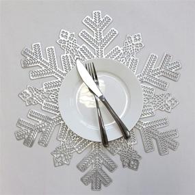 img 2 attached to 🍽️ Повысьте свой ресторанный опыт с помощью виниловых металлических подставок Wintop 15"x17" - Набор из 6 предметов с дизайном снежинки колора серебро с вырезами.