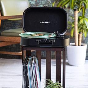 img 3 attached to 🎵 Crosley CR8009A-BK Discovery Винтажный Bluetooth 3-Скоростной ременной проигрыватель в чемодане черного цвета - Классическое звучание с современной связью