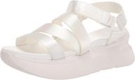 👡 ugg la shores women's sandal: a top choice for fashionable comfort logo