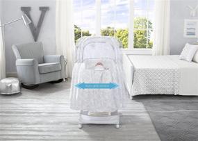 img 3 attached to 👶 Встроенная колыбель-качалка Simmons Kids Classic Hands-Free Auto-Glide Bedside - тихое, плавное движение, портативная детская кроватка для успокаивания младенца, Emerson.