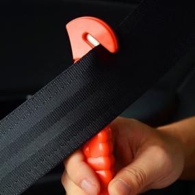 img 1 attached to 🚗 LOYMR 4 шт. Автомобильный молоток безопасности: стеклобой и резак ремня безопасности - аварийный инструмент для побега