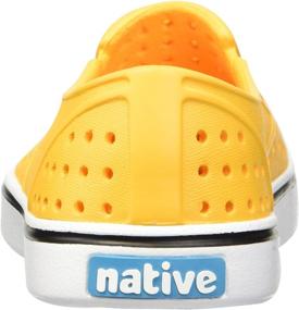 img 2 attached to 👟 Стильные и комфортные: детские кроссовки Native Miles Junior с поддержкой на весь день