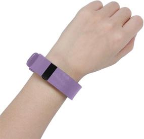 img 2 attached to 💜 Силиконовые заменяемые браслеты Sophili для Fitbit Charge HR / HR1 - размеры S и L с металлической пряжкой - Фиолетовый/S