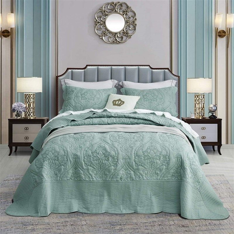 chixin oversized bedspread coverlet seaglass 로고