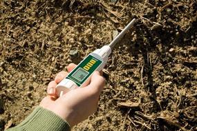 img 1 attached to 🌱 Enhanced Extech MO750 Soil Moisture Meter: Advanced Solution for Precise Moisture Detection