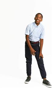 img 2 attached to 👔 Classic French Toast Boys' Short Sleeve Oxford Collection: Timeless Style for Boys' Clothing