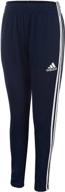 👕 активная одежда для мальчиков: adidas boys' tapered trainer в черном цвете для оптимальной производительности. логотип