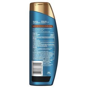 img 3 attached to Шампунь против перхоти "Head and Shoulders Moisture Renewal" с кокосовым маслом для естественных и кудрявых волос 🥥 - уход за кожей головы, коллекция Royal Oils, 13.5 унций