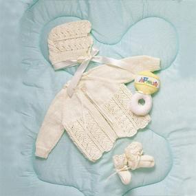 img 2 attached to 🧶 Пряжа Bernat Baby Solid - Тонкий диаметр: 1,7 унций - Белая - Машинная стирка и сушка - Идеально подходит для вязания крючком, вязания спицами и рукоделия.