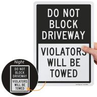 🚦 maximize visibility and prevent driveway blockage with smartsign's reflective design logo