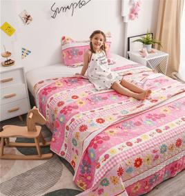 img 3 attached to 🌼 Twin Size Pink Daisy Flower Quilt Set for Kids - Microfiber Lightweight Soft Bedding Coverlets, All Season Bed Cover with 1 Quilt and 2 Pillow Shams