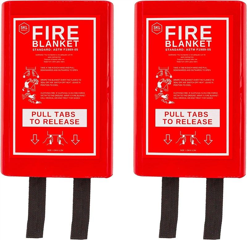 blankets emergency survival insulation designed 로고