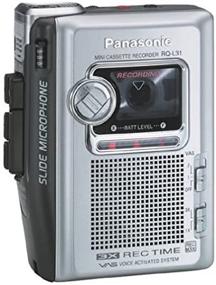 img 2 attached to 🎙️ Портативный магнитофон Panasonic RQ-L31: Компактное и удобное устройство для аудиозаписи с выдвижным микрофоном.