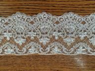 👰 alisa brides 4.5 inch white vintage lace ribbon: floral lace trim for sewing, crafts, wedding dress, veil, decorating, gift wrapping - 9 yards logo