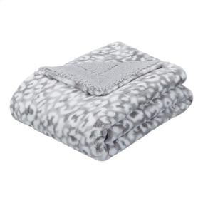 img 3 attached to 🐆 Amazon Basics Gray Snow Leopard Fuzzy Faux Fur Sherpa Throw Blanket, 50&#34;x60&#34;