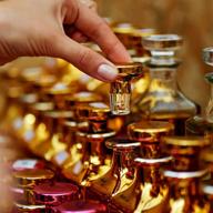 artisan collection samples fragrances designer 标志