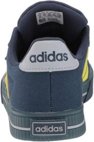 img 2 attached to Мальчики кроссовки Adidas Daily в черном и белом