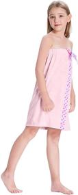 img 1 attached to Девушка Zexxxy детский банный оберегательный полотенце с регулируемым халатом и покрытием с бантом в горошек - размеры с 4 по 14 лет.