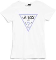 👚 стильная футболка с треугольным рукавом для девочек guess: исследуйте детскую одежду для девочек в категории топов, футболок и блузок логотип