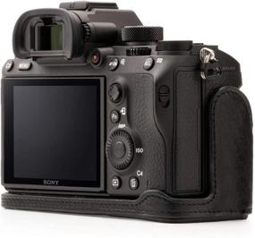 img 2 attached to 📷 МегаГеар готовый полукожаный чехол для камеры Sony Alpha A7 III, A7R III, A9: Защитите свою камеру стильно!