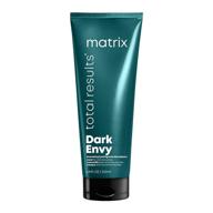 🖤 matrix total results dark envy маска для волос для нейтрализации красного оттенка на темно-коричневых или черных волосах, усиливает холодные тона и придает глянцевое покрытие логотип